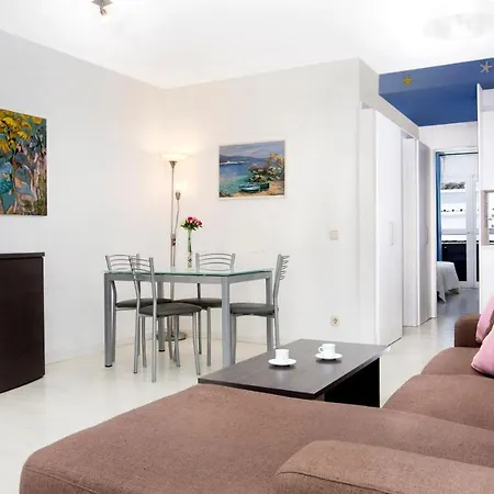 Apartment- Soliverd Apartman
